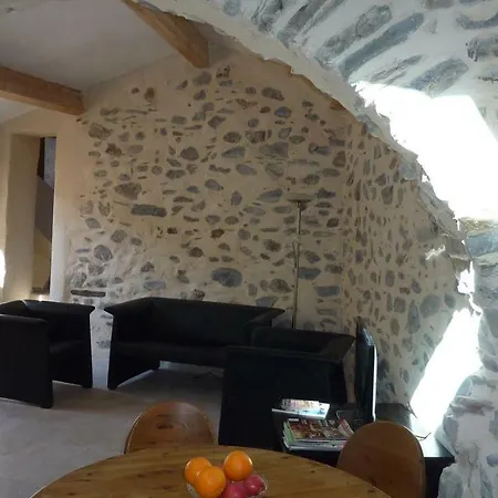 Holiday home L'esprit Du Vallon De *