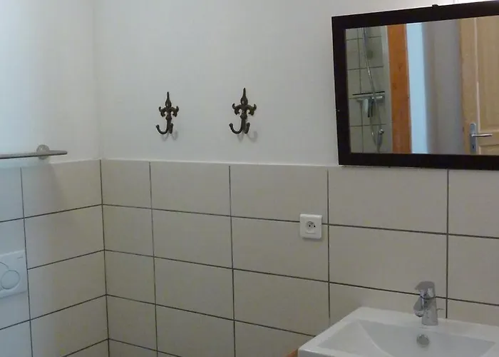 L'esprit Du Vallon De Nyaraló